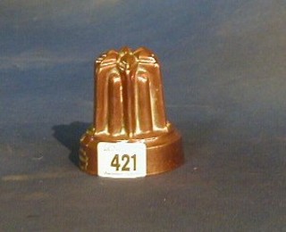 A 19th Century copper jelly mould by Temple & Brook Ironmongers 3"