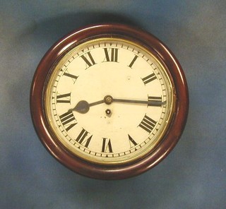 A Victorian 8 day fusee wall clock the 12" dial painted Roman numerals with brass bezel (f) contained in a mahogany case