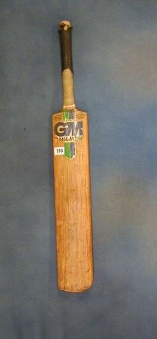 A Gunn & Moore cricket bat