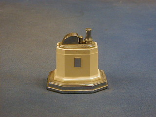 A Ronson Touch Tip table lighter