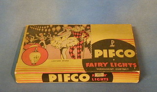 A box of 1930's Pithco Christmas lights, lantern no. 1262,