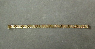 A 9ct 3 colour gold bracelet