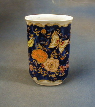 A 20th Century Kaiser West German porcelain vase with enamelled decoration 7"