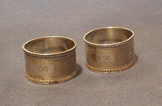 A pair of silver napkin rings Sheffield 1940 2 ozs