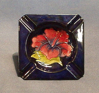 A  Moorcroft Hibiscus patterned ashtray, the base impressed Moorcroft (f and r) 5"