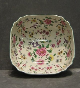 An Old Foley Chelsea rose pattern bowl 9"