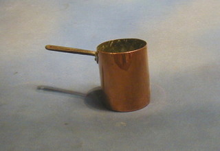 A small 19th Century copper saucepan with iron handle 4"