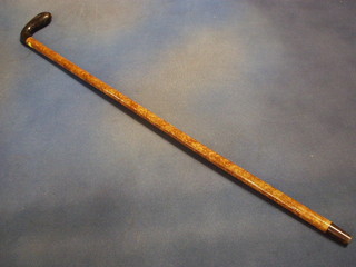 A 19th Century maple and horn golf stick