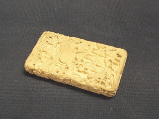 An Eastern carved ivory card case 3"