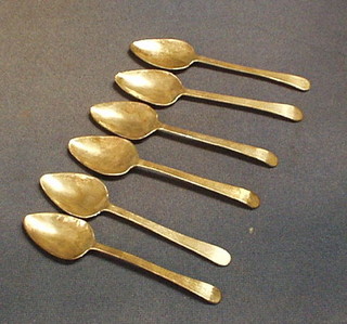 A set of 6 silver grapefruit spoons, 6 ozs