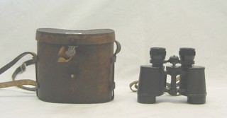 A pair of old field glasses