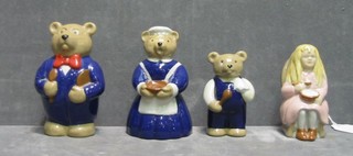 A 1996 Wade figure group Goldilocks and the Three Bears 