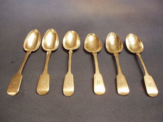 A harlequin set of 6 silver Old English pattern pudding spoons,  London 1798, London 1788, London 1854, London 1865 and Chester 1912, 8 ozs