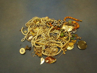 A collection of costume jewellery