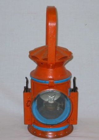 A War Office issue hand lantern marked G E & S, 1955