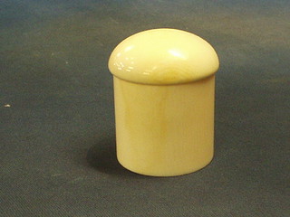 An Edwardian cylindrical domed ivory powder pot, 3"