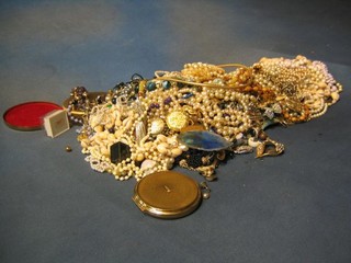 A collection of costume jewellery