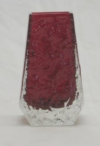 A Whitefriars Ruby Coffin barked vase 5"