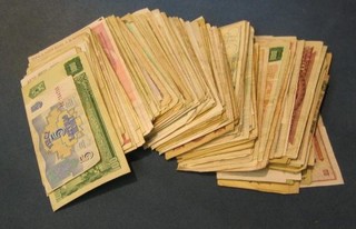 Approx. 500 World bank notes
