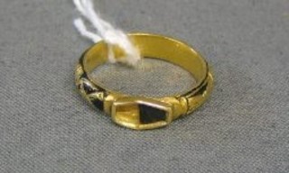 A Victorian gold mourning ring