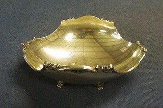 A silver plated shaped dish 7"