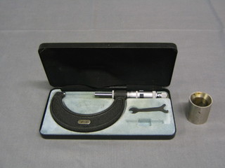 A MW micrometer 2-3" No.966, cased