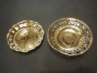 A circular silver dish Birmingham 1963 and a pierced circular silver dish