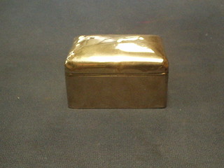An Edwardian silver cigarette box with hinged lid 4", Birmingham 1900