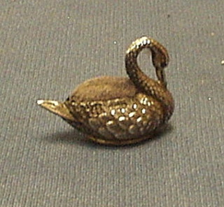 A fine Edwardian silver pin cushion in the form of a swan, Birmingham 1901, makers mark BPDC 1"