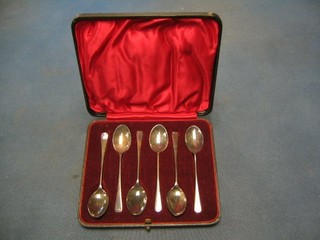 A set of 6 silver Old English pattern coffee spoons, Sheffield 1928, cased
