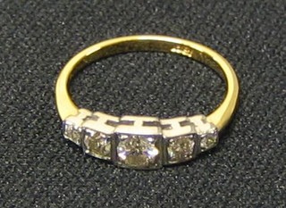 A lady's Art Deco style gold dress ring with 5 graduated diamonds (approx 0.44ct)