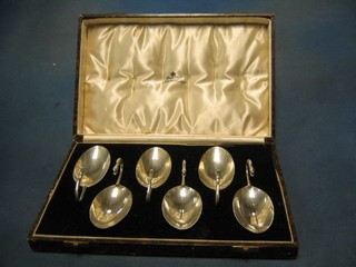 A set of 6 Art Deco Scots silver oyster spoons, the handles in the form of mythical birds, Edinburgh 1936, 9 ozs