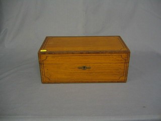 A Victorian rectangular inlaid satinwood trinket box, with well fitted interior, the crossbanded top with ebonised stringing, 15"