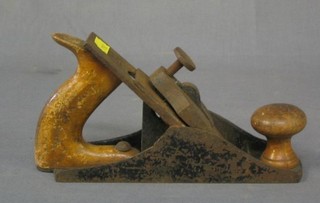 A steel bottomed smoothing plane marked patent no. 7855