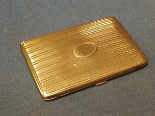 A 9ct gold cigarette case 5", 4 ozs