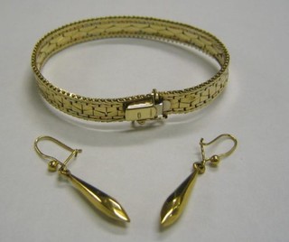 A 9ct gold bracelet and a pair of 9ct gold earrings