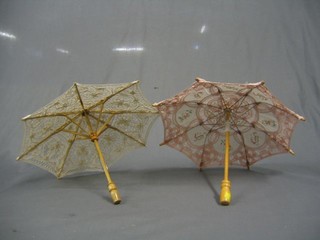 2 parasols