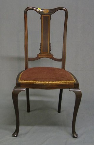 A set of 4 Edwardian inlaid mahogany slat back dining chairs, the seats of serpentine outline, on cabriole supports