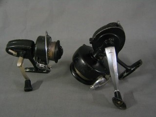 A K P Morritt's Intrepid "Surfcast" fishing reel patent no. 798024  together with a Match 520 fishing reel