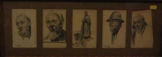 5 monochrome postcards, head and shoulders portraits contained in an oak frame 8" x 22"