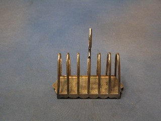 A silver plated 7 bar toast rack by Walker & Hall