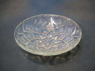 A Lalique style circular glass bowl 9"