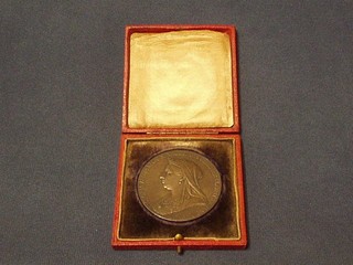 A Victorian 1897 Golden Jubilee silver medallion, cased