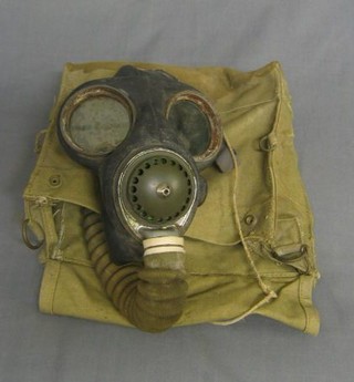 A WWII No. 4 Service respirator and case