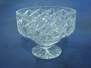 A circular cut glass pedestal bowl 9"