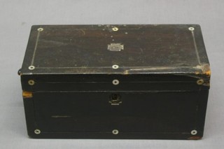 A 19th Century rectangular rosewood twin compartment tea caddy (requires attention)