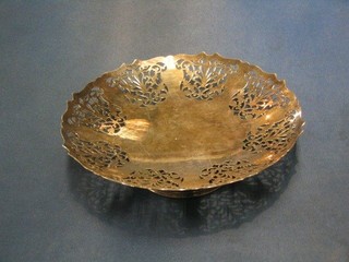 An Art Deco circular pierced silver plated pedestal bowl by Mappin & Webb, 9 1/2"