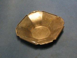A square silver Art Deco dish with bracketed borders, Birmingham 1933, 4 1/2"