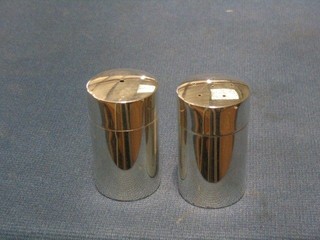 A pair of modern plain silver cylindrical salt and pepper pots, 2 ozs