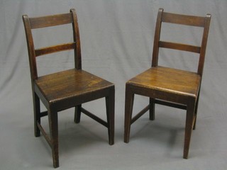 A set of 5 19th/20th Century Country mahogany bar back dining chairs with solid seats